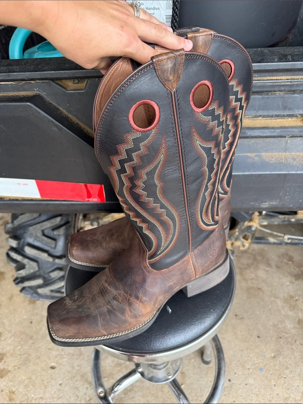 Ariat Classic Brown Leather Western Cowboy Boots - Brown - Men’s 13